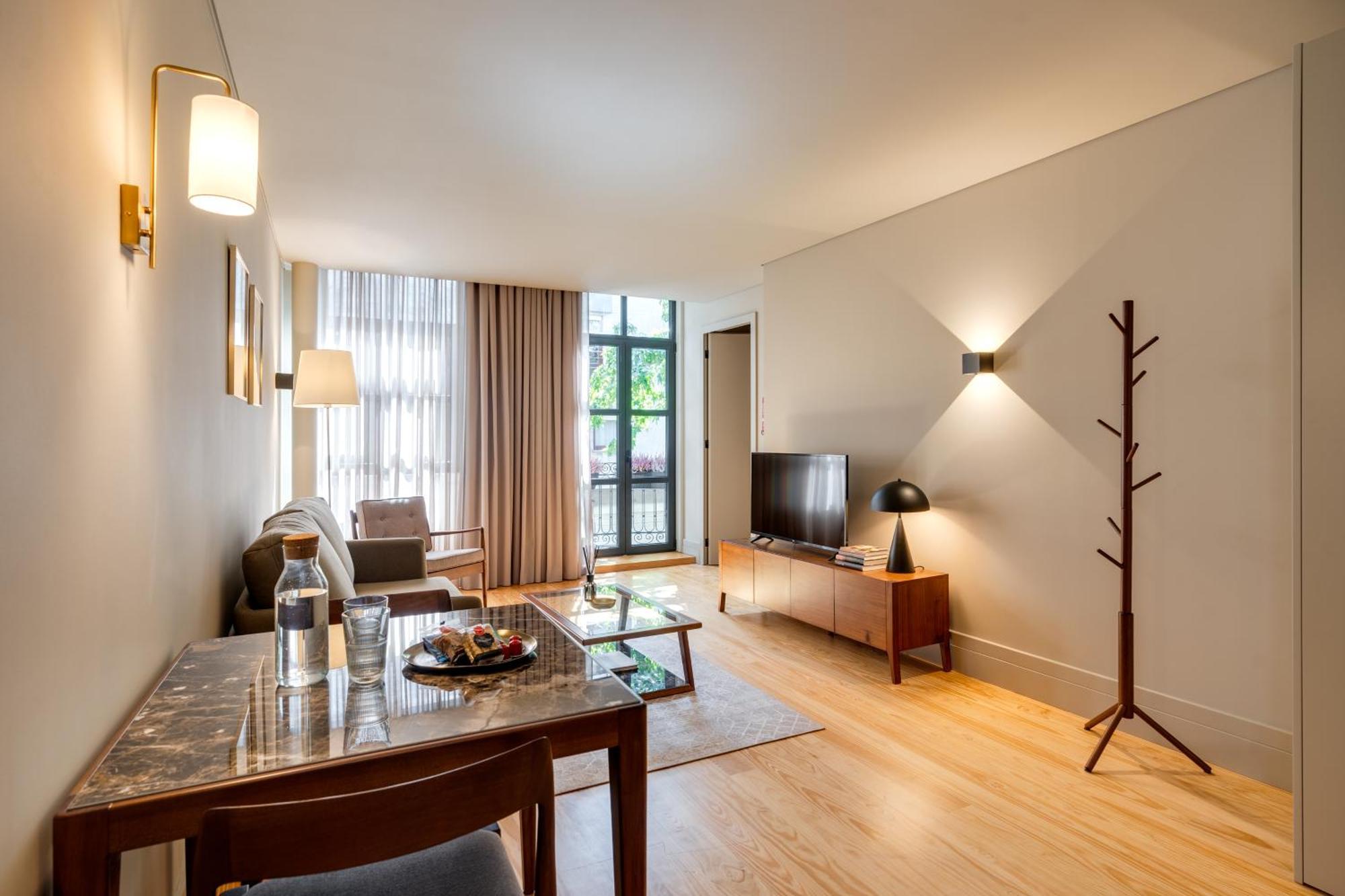 Avus M Suites And Apartments By Da'Home OOporto Exteriör bild