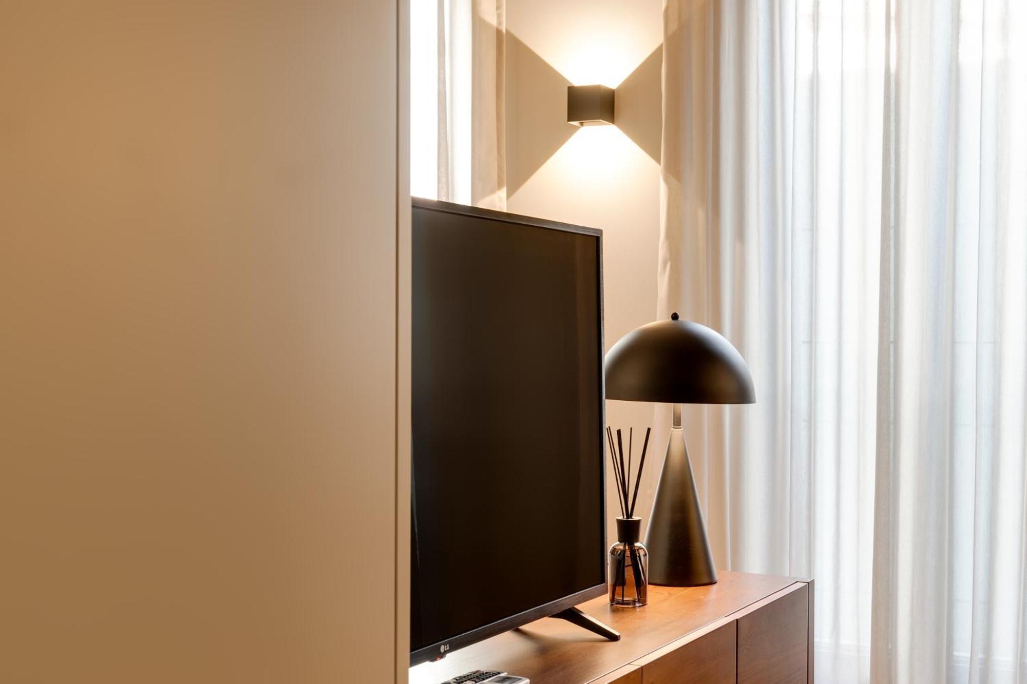 Avus M Suites And Apartments By Da'Home OOporto Exteriör bild