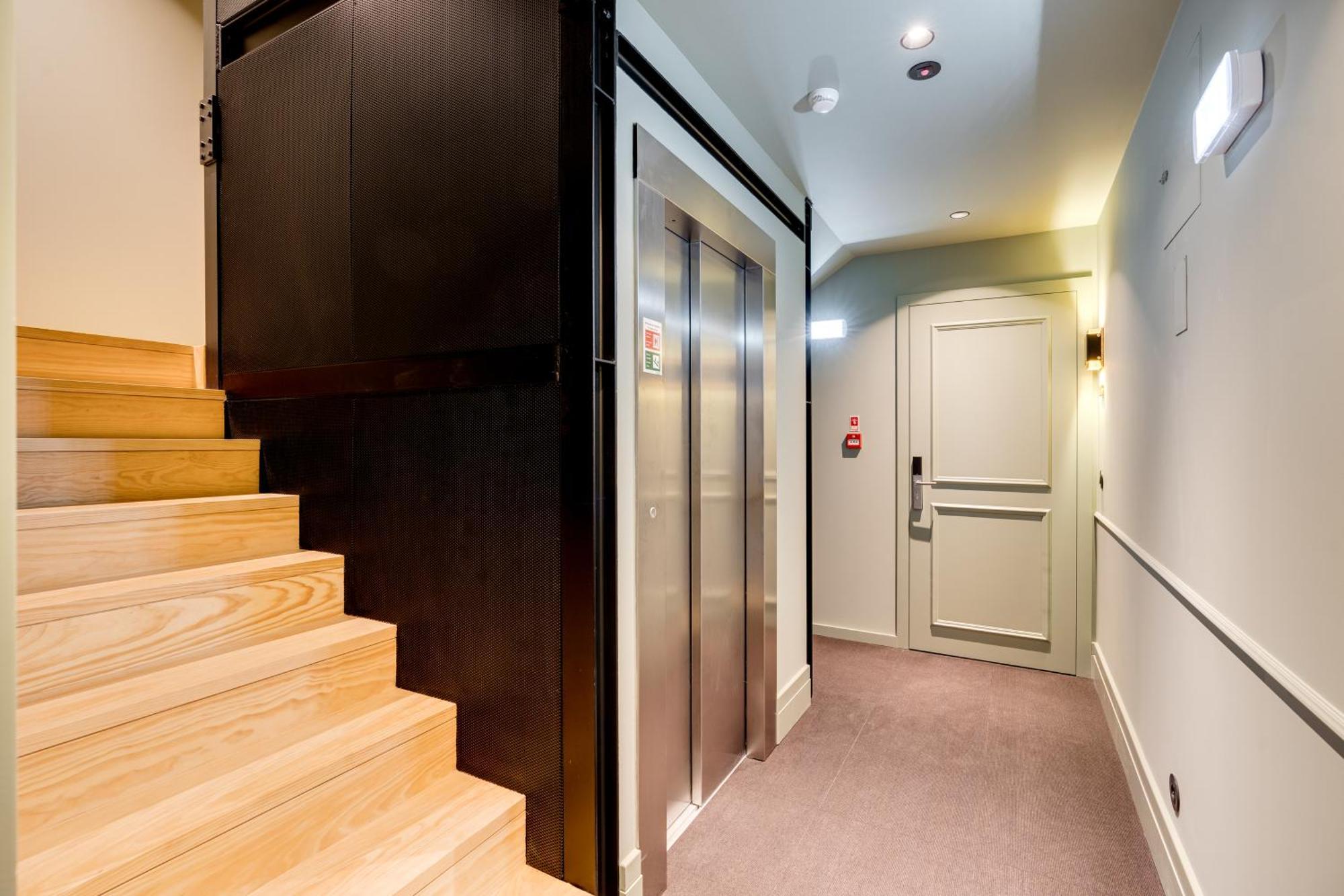Avus M Suites And Apartments By Da'Home OOporto Exteriör bild