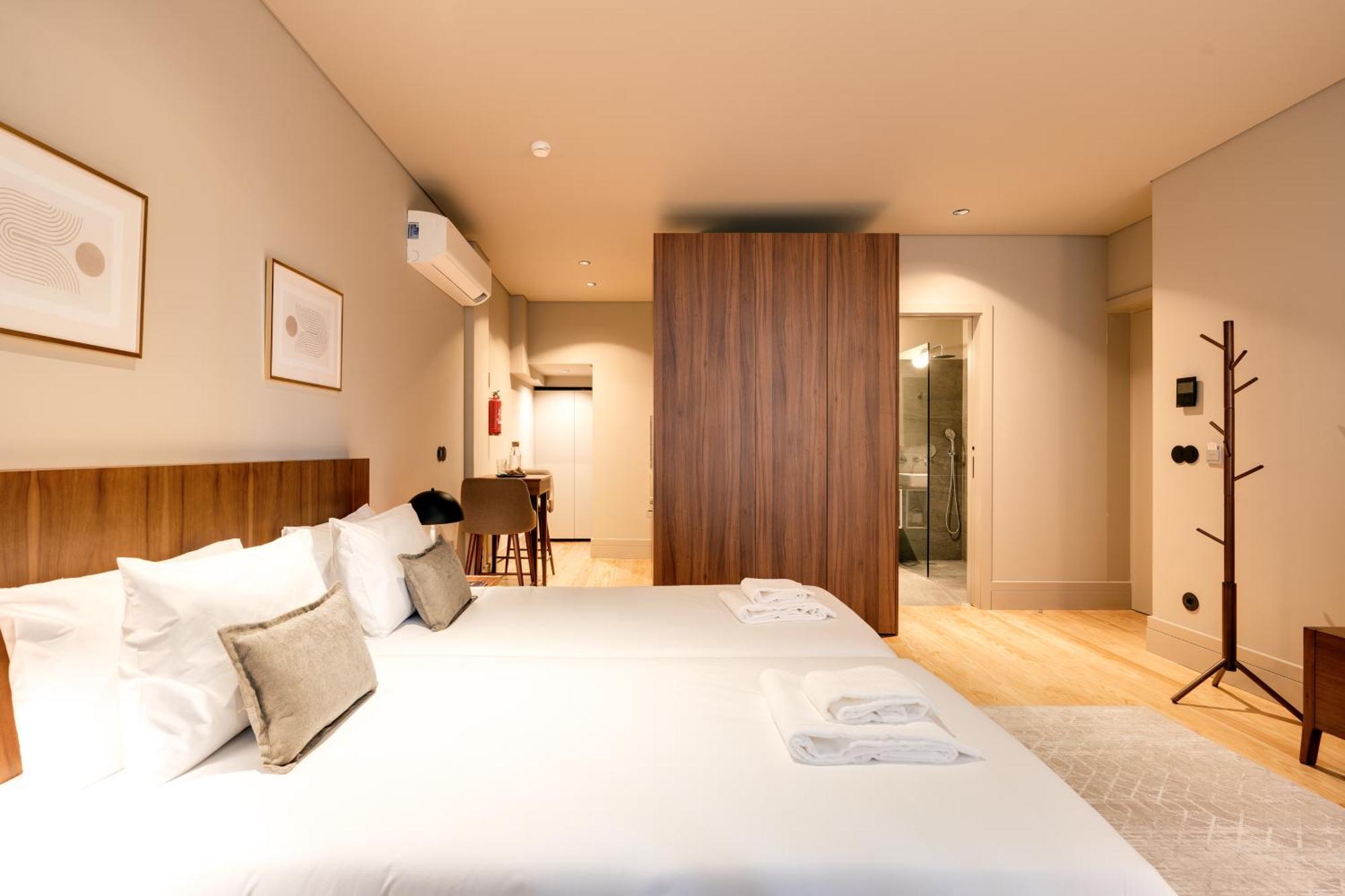 Avus M Suites And Apartments By Da'Home OOporto Exteriör bild